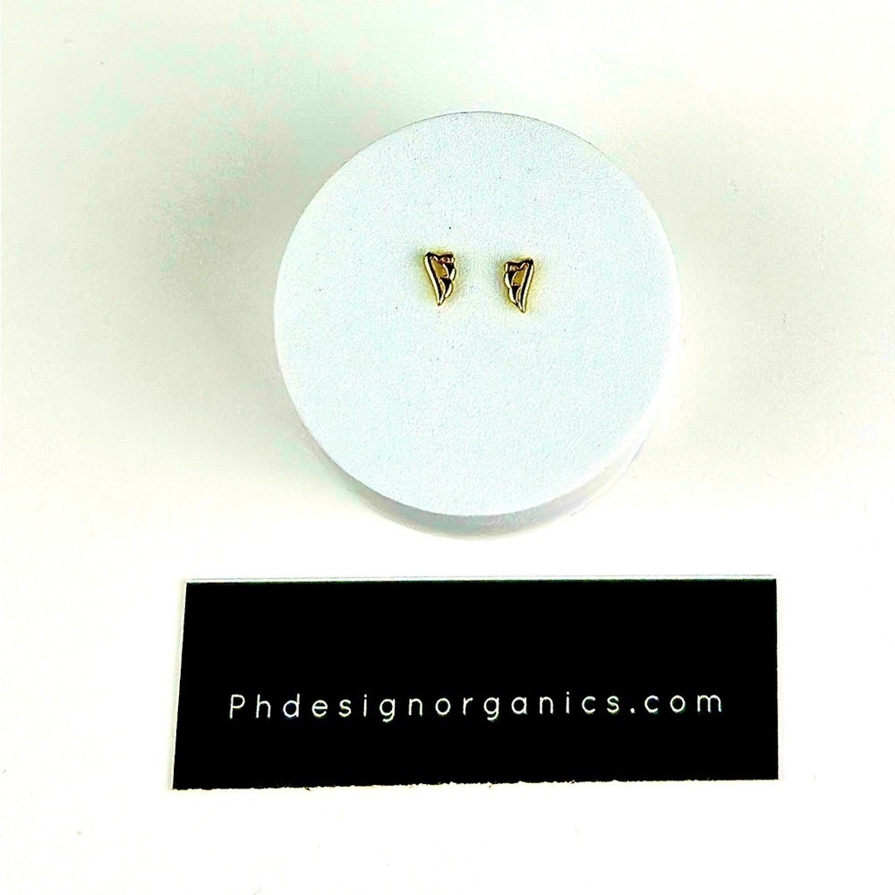 Gold‎ 10k vermeil Silvery Hollow Angel's Wing Design Stud Earrings